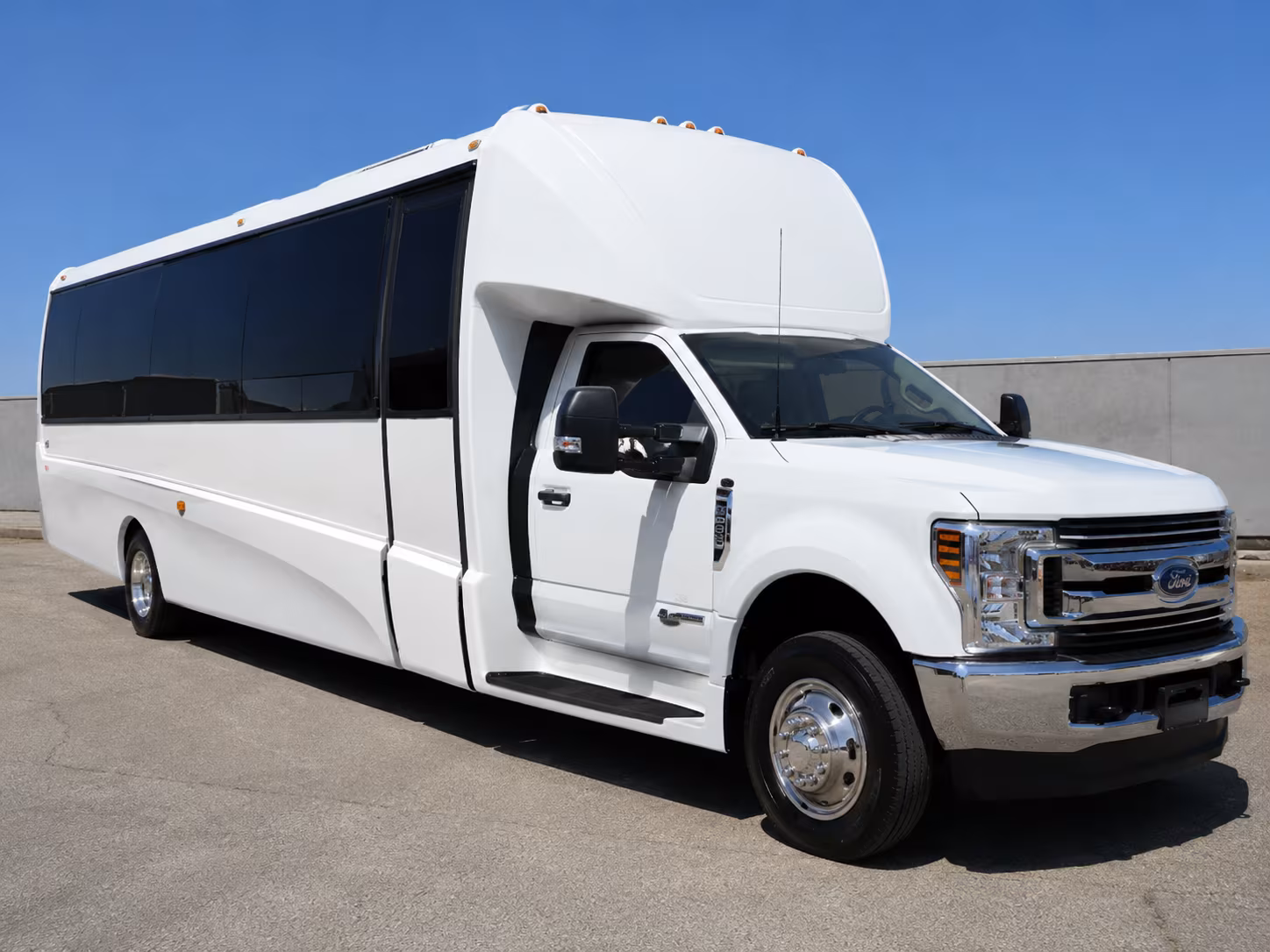 book a bus for your next private event 4