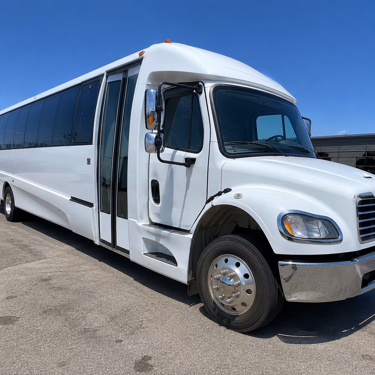 book a bus for your next private event 5
