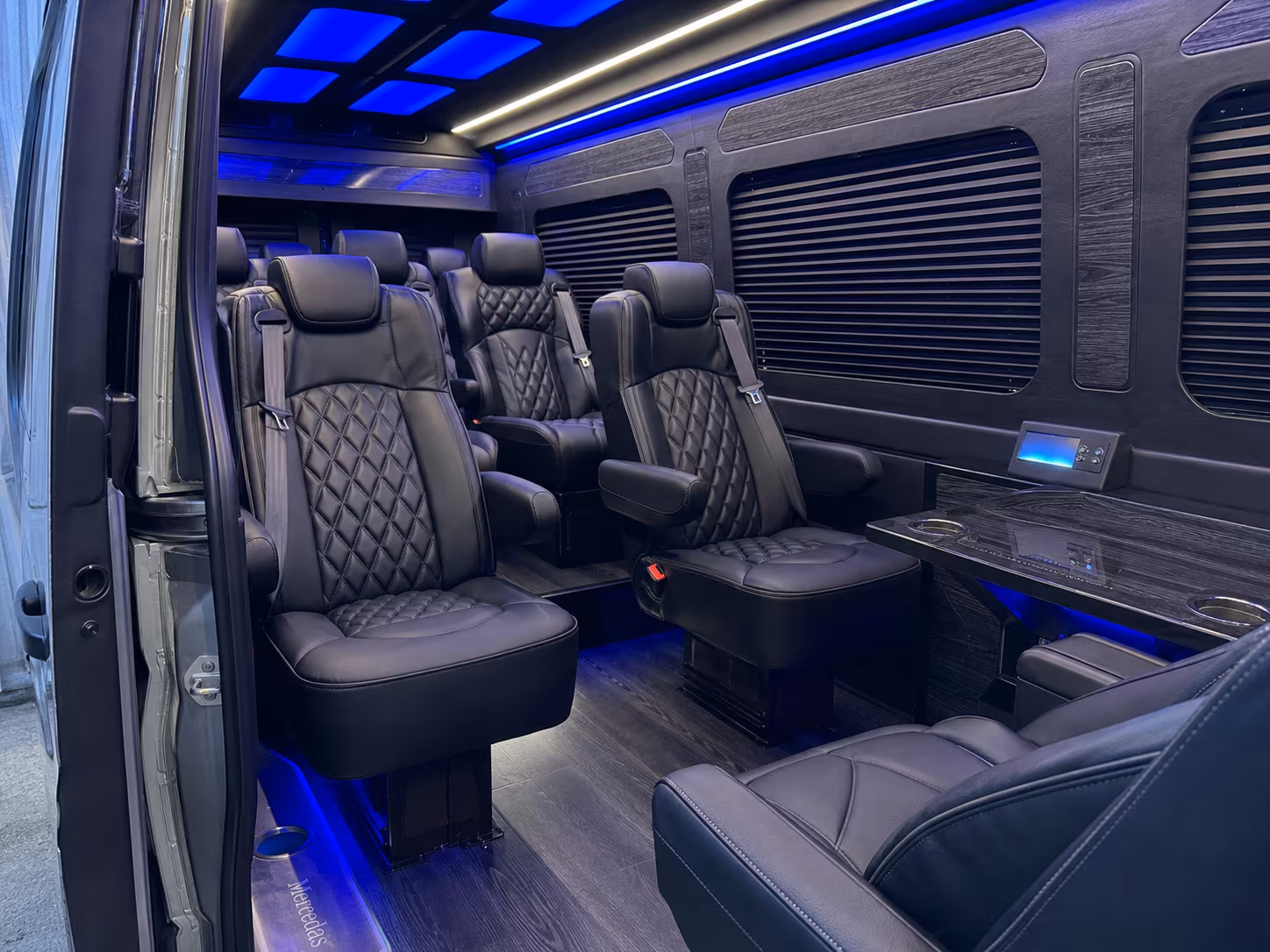 book a bus for your next sporting event 5