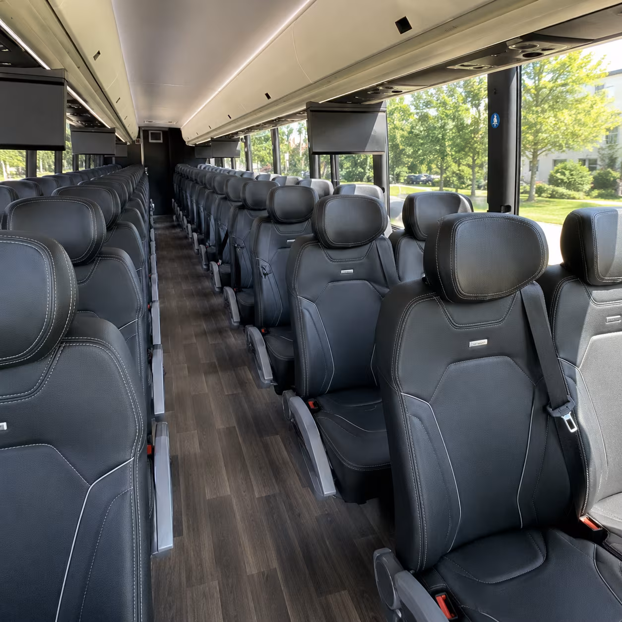 charter buses to the greater richmond convention center and corporate events